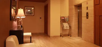 Amara Hotel Chandigarh 3*,  India